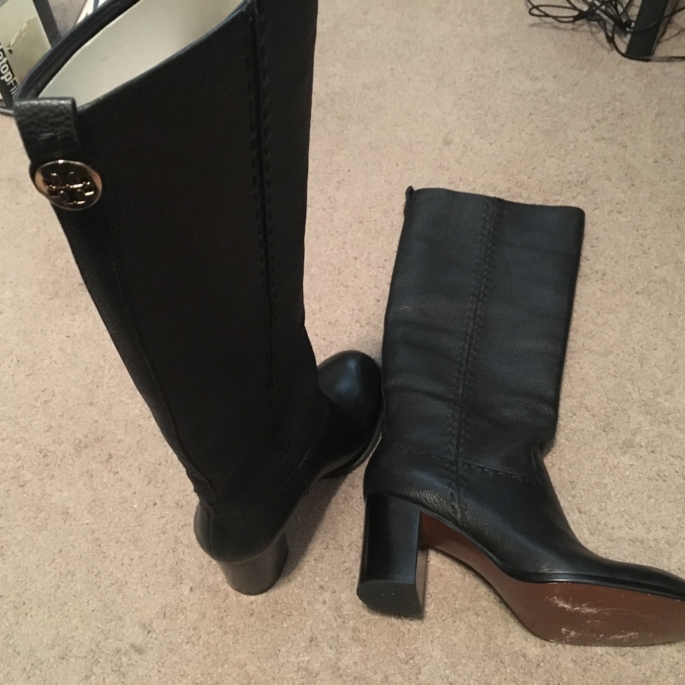 Tori burch Boots